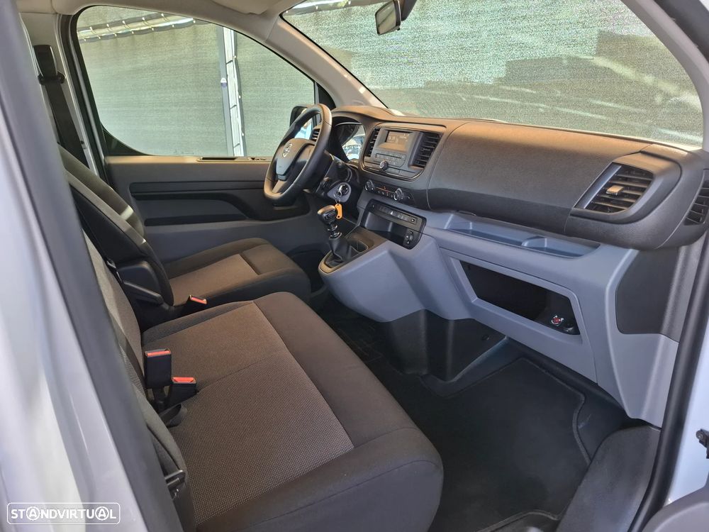 Opel Vivaro 1.5 CDTi L3H1 Essentia - 34