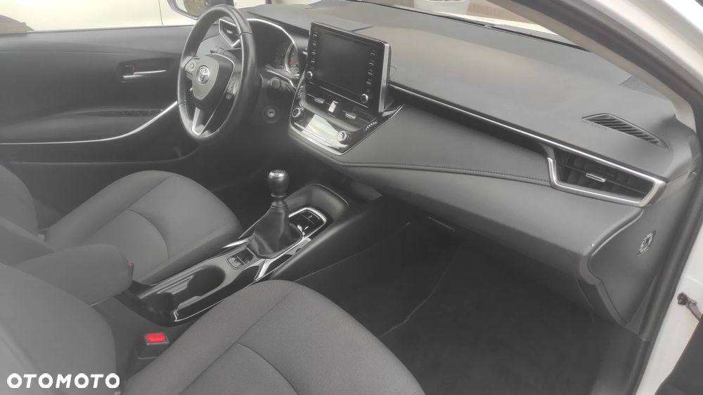 Toyota Corolla 1.5 Comfort - 11