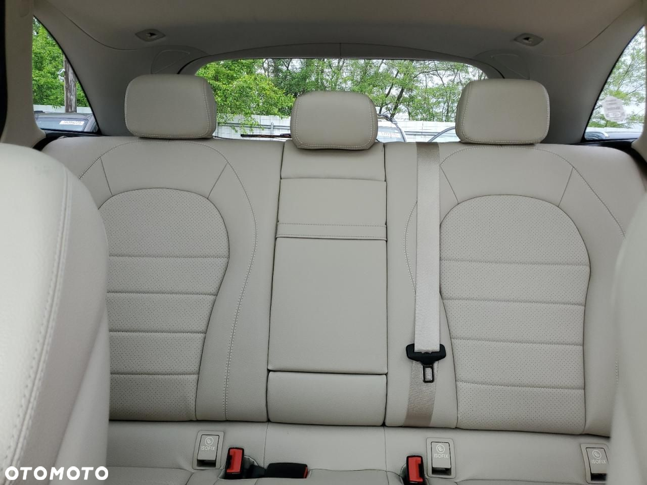 Mercedes-Benz GLC - 9