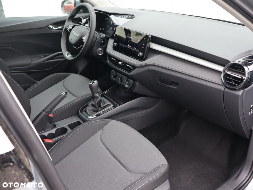 Skoda Fabia - 9