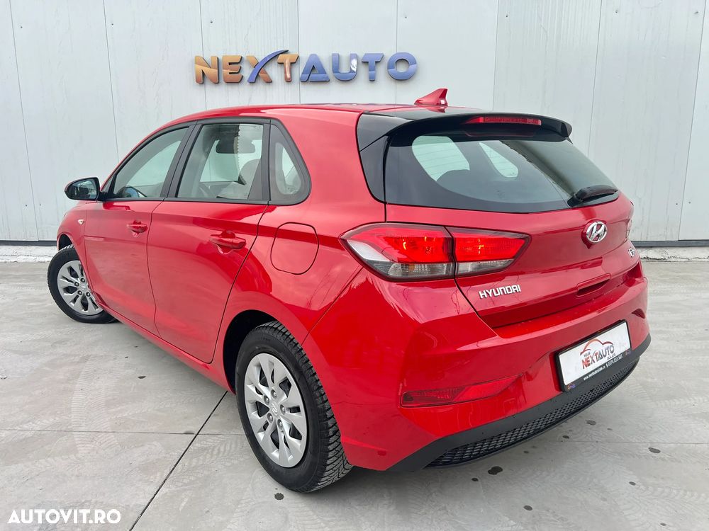 Hyundai i30 1.5 110CP 5DR M/T Comfort - 3