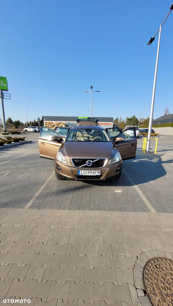 Volvo XC 60 D5 AWD Summum - 2