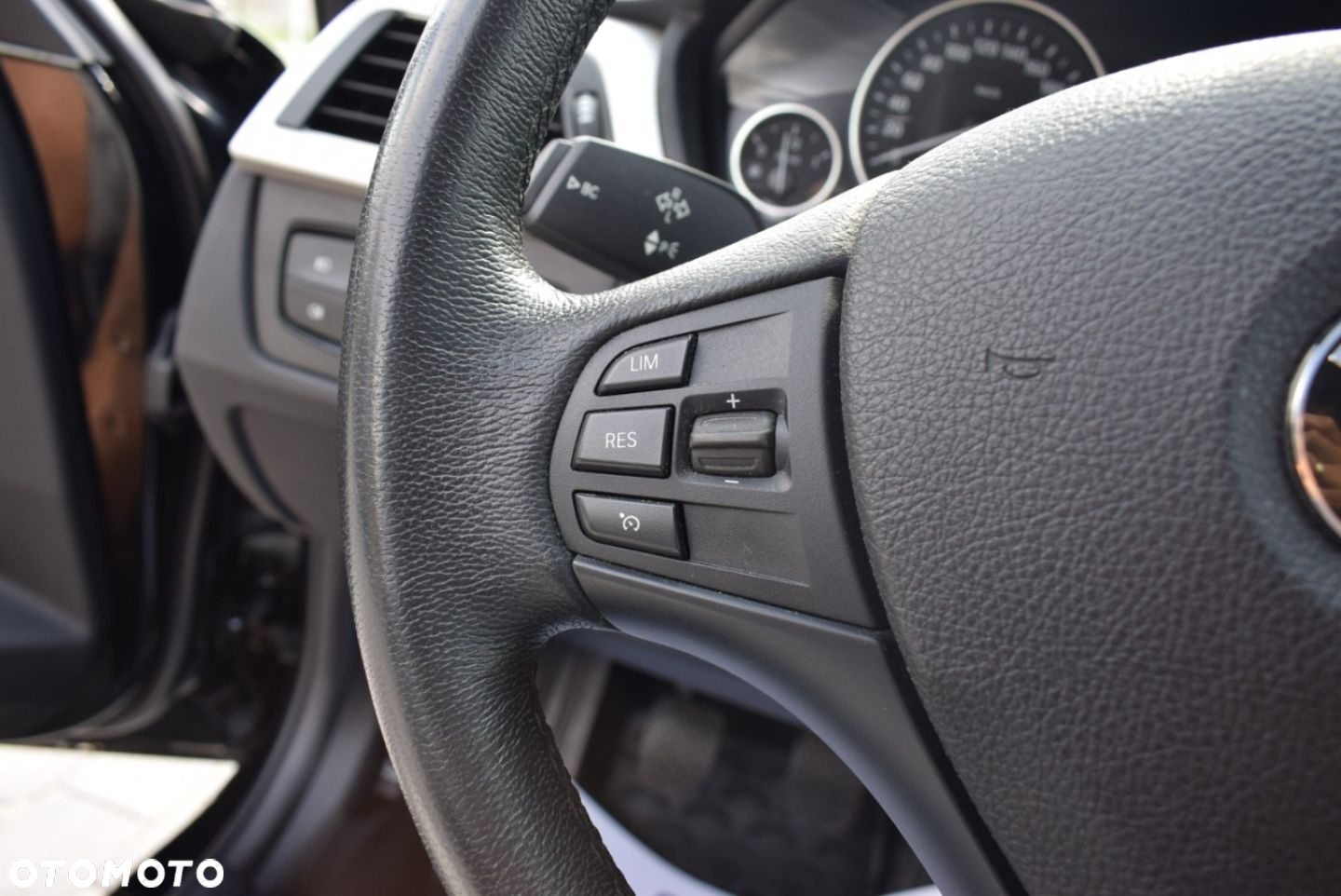 BMW Seria 3 - 28