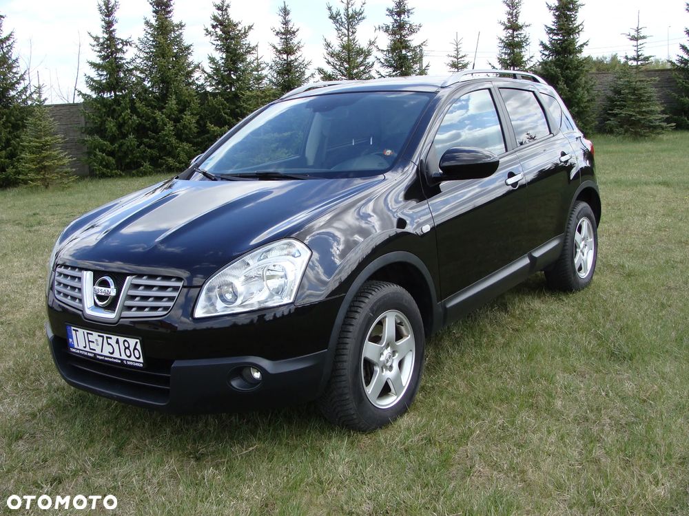 Nissan Qashqai - 1