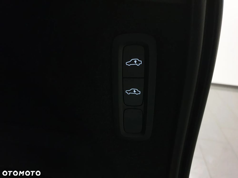Volvo XC 90 B5 D AWD Geartronic RDesign - 35