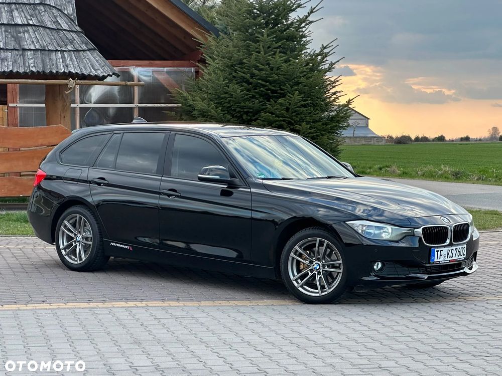 BMW Seria 3 320d - 12