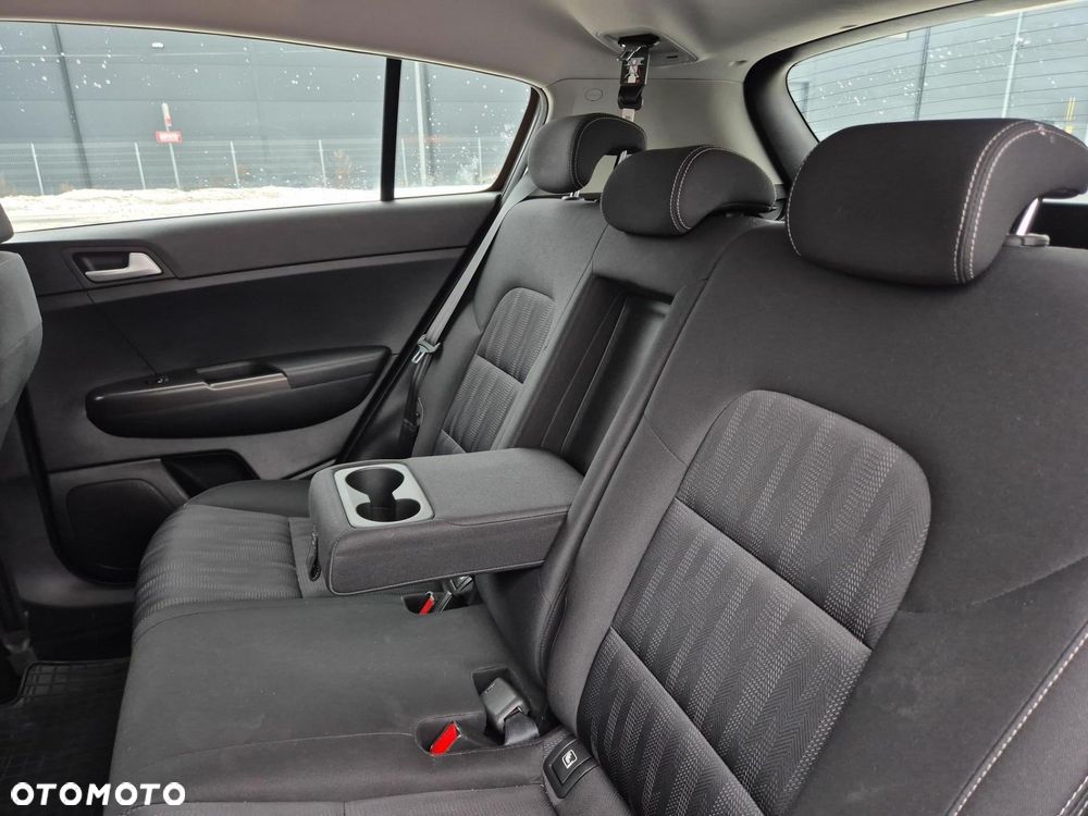 Kia Sportage 1.6 GDI S 2WD - 17