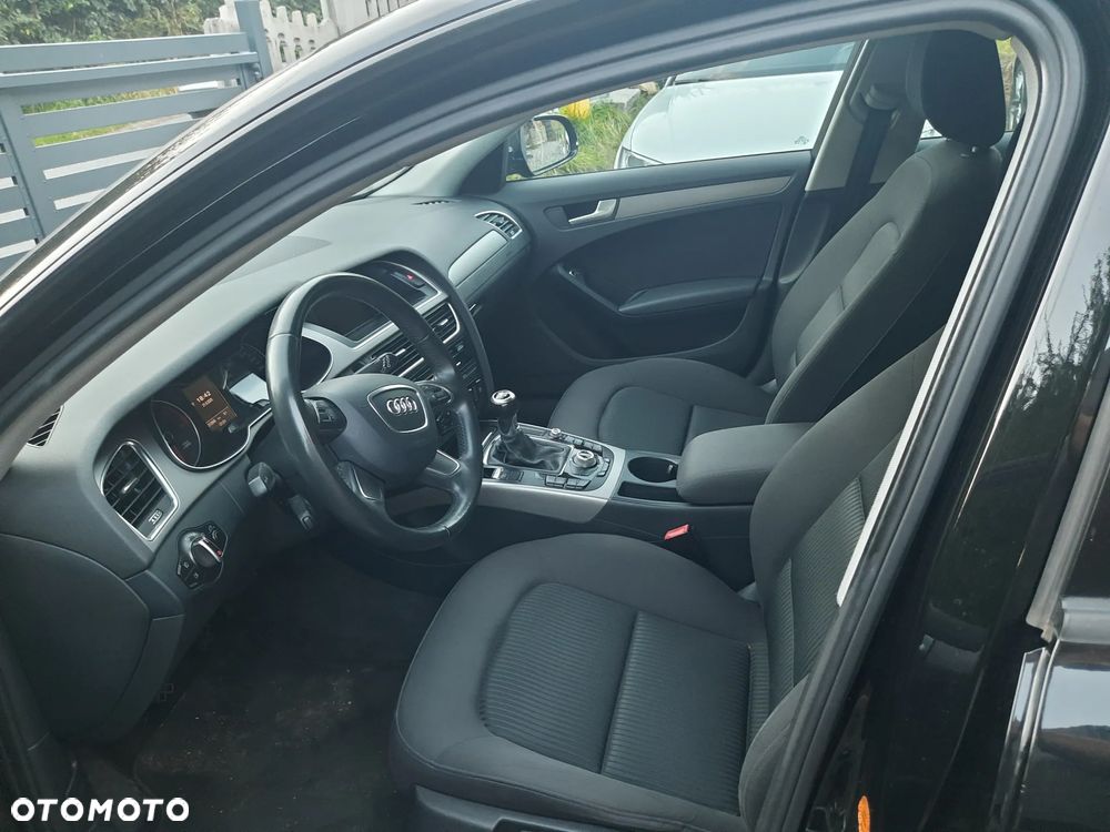 Audi A4 Avant 2.0 TDI DPF Attraction - 8