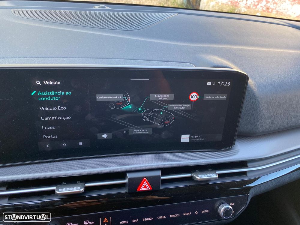 Kia Sportage 1.6 T-GDi HEV Drive - 37