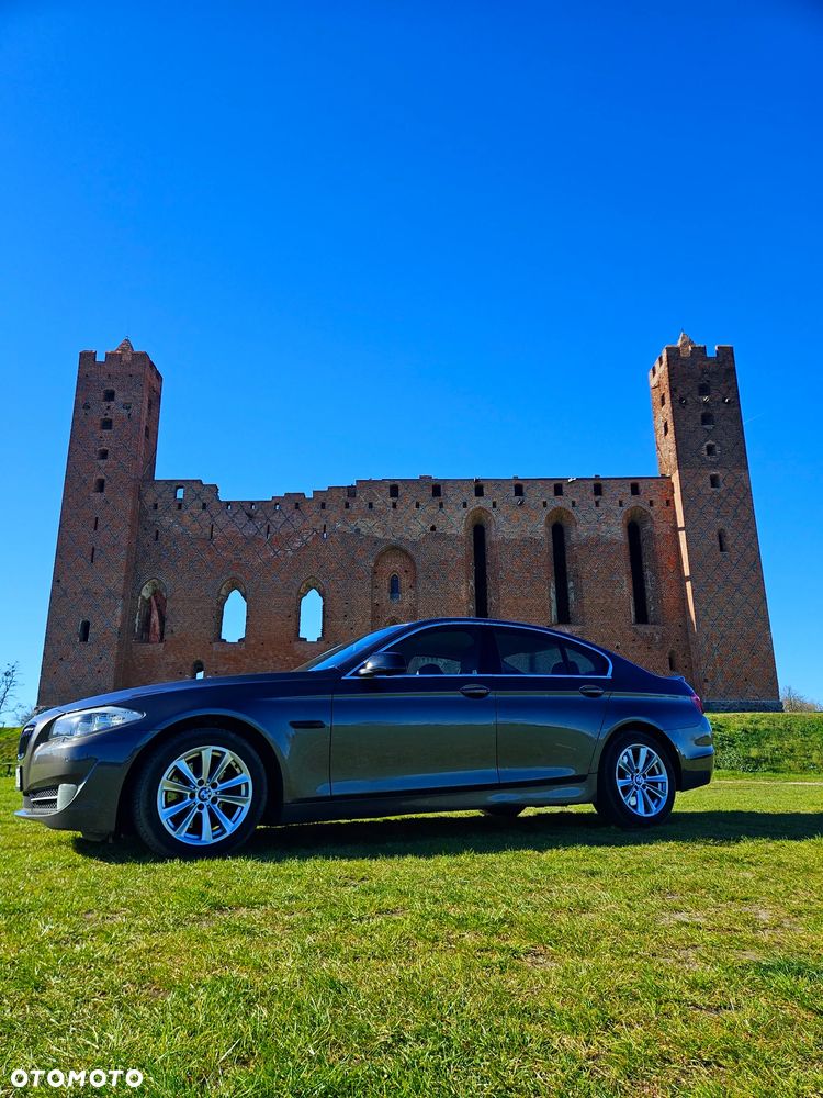 BMW Seria 5 520d - 2