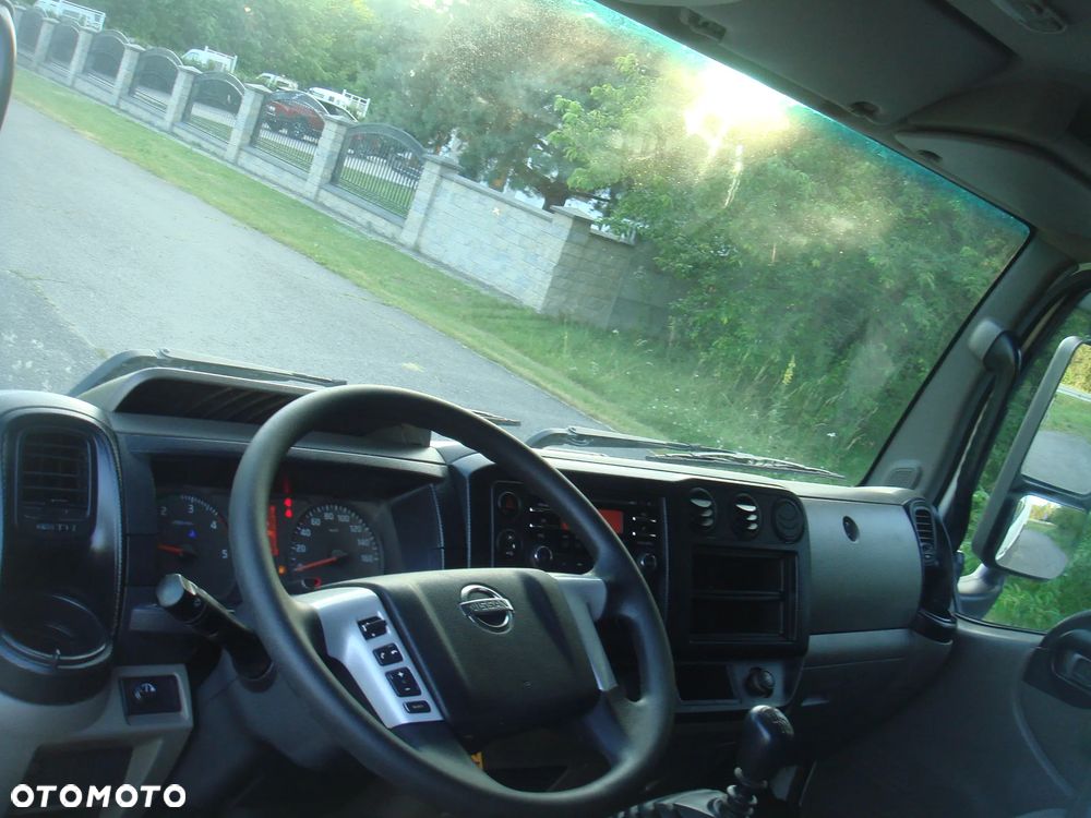 Nissan NT 500 - 13