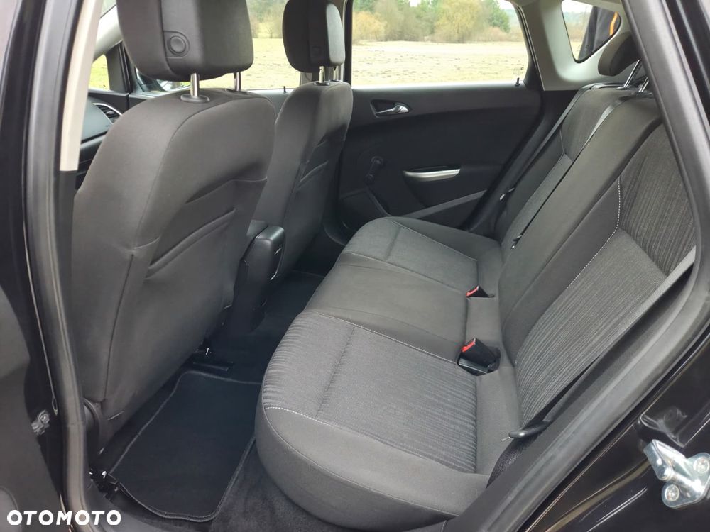 Opel Astra 1.7 CDTI Enjoy - 16