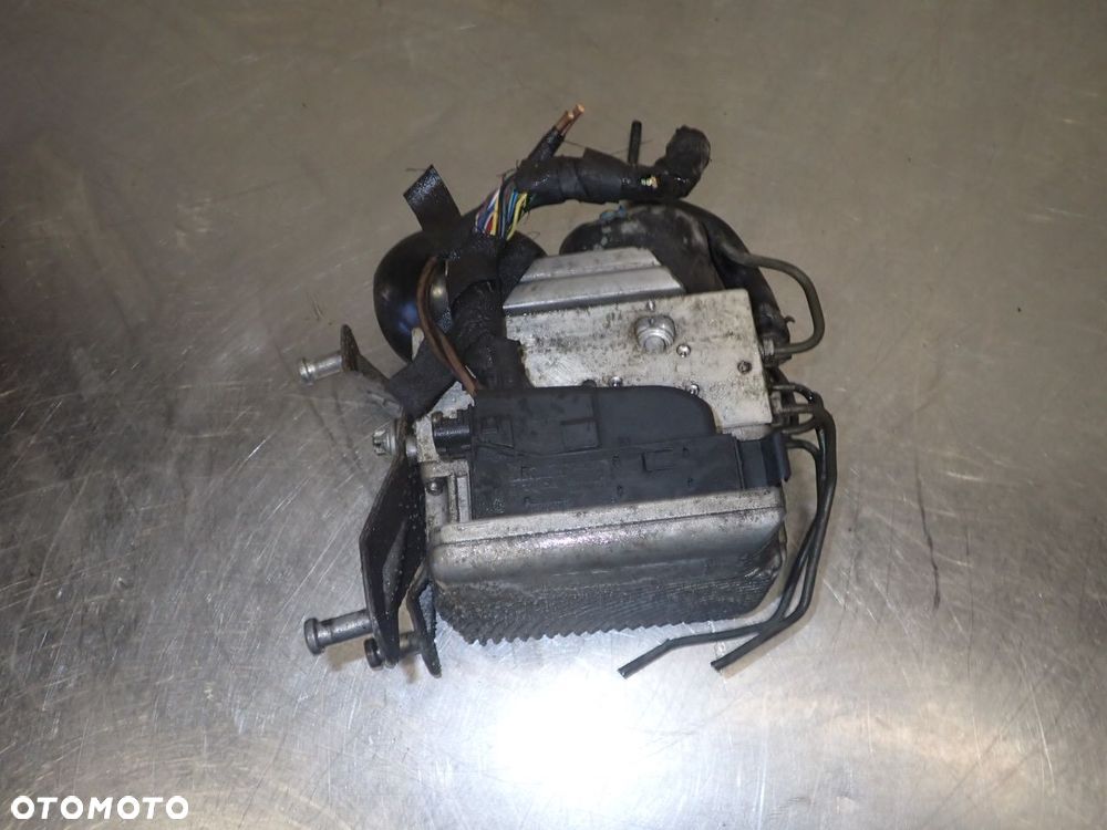POMPA ABS MERCEDES-BENZ W211 E220 020265202070 0265960025 - 2