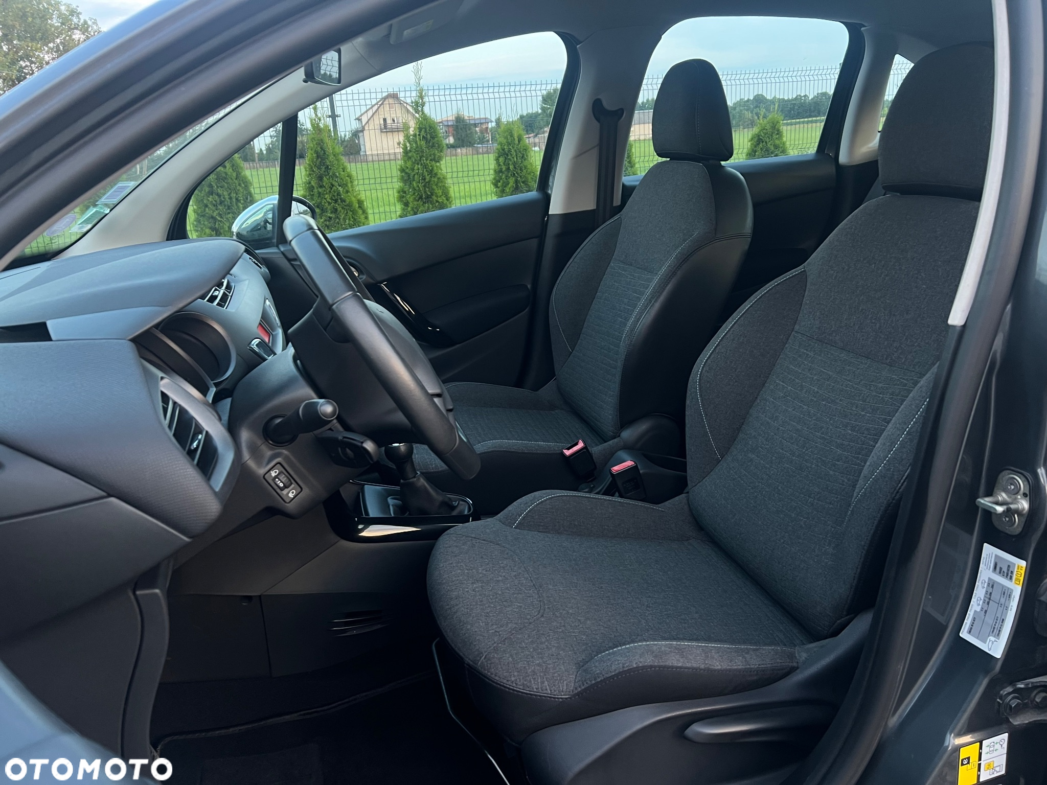Citroën C3 1.2 PureTech Exclusive - 10