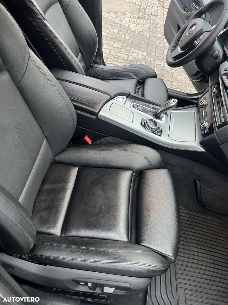 BMW Seria 5 525d xDrive AT - 18