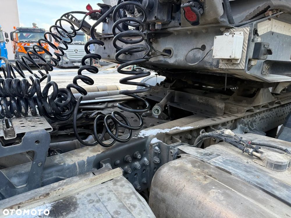 Mercedes-Benz AROCS 2046 4x4 EURO6 - 12