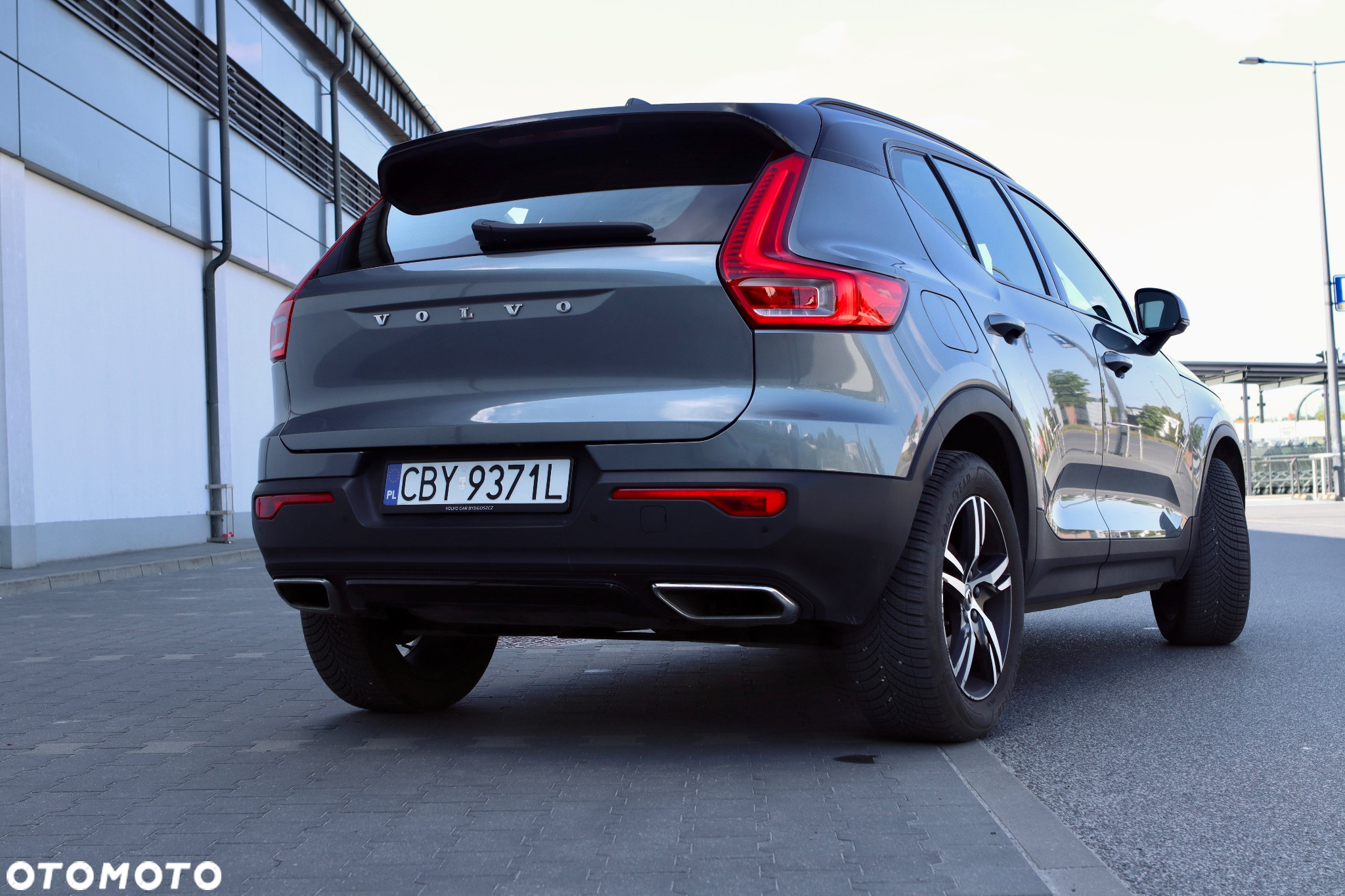Volvo XC 40 T3 R-Design - 8