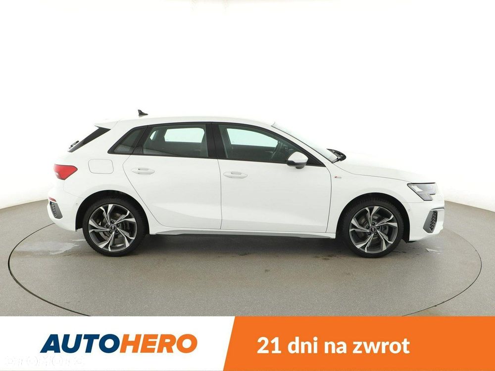 Audi A3 Sportback 40 TFSIe S tronic S line - 11