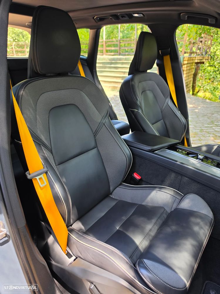 Volvo XC 60 T8 AWD Polestar Engineered - 35