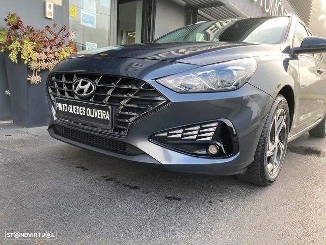 Hyundai i30 SW - 13