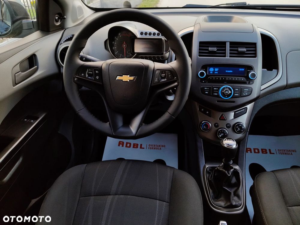 Chevrolet Aveo 1.2 LT - 5