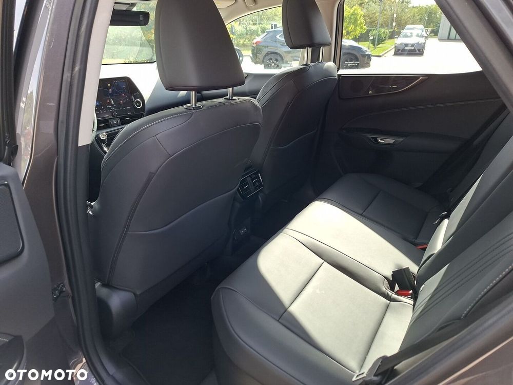 Lexus NX 350h Prestige 2WD - 13