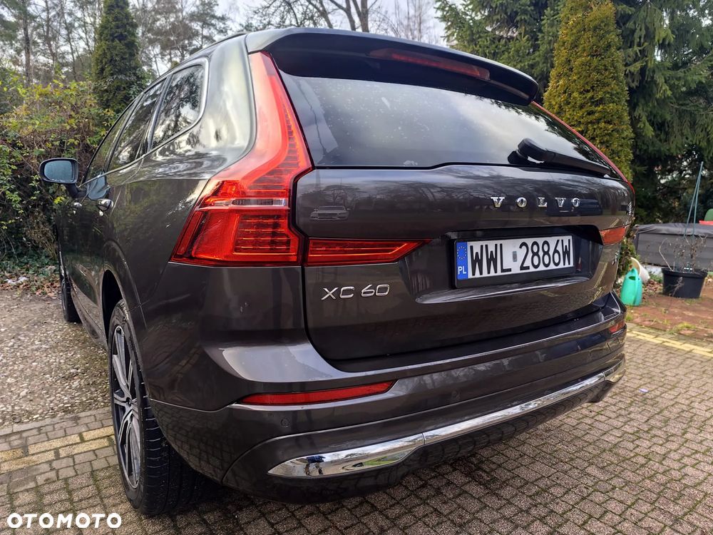 Volvo XC 60 D5 AWD Momentum - 35