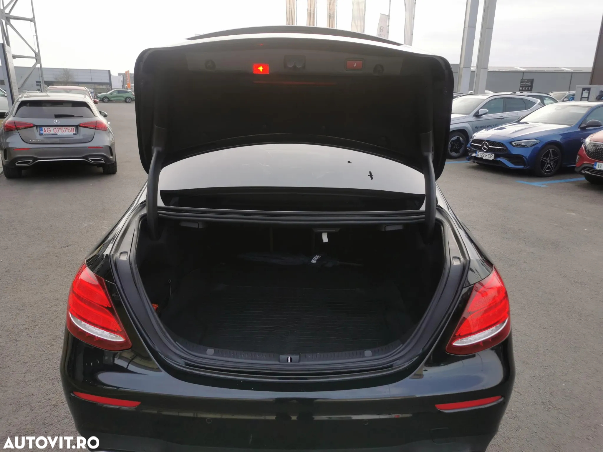 Mercedes-Benz E - 17