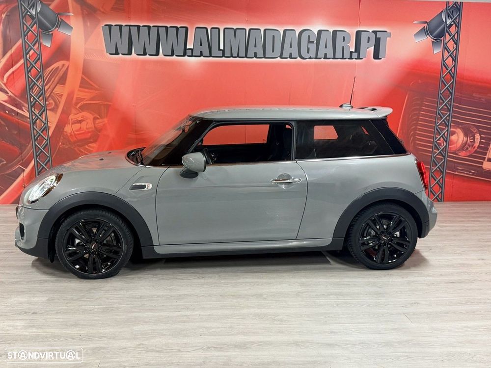 MINI 3 Portas One JCW - 2