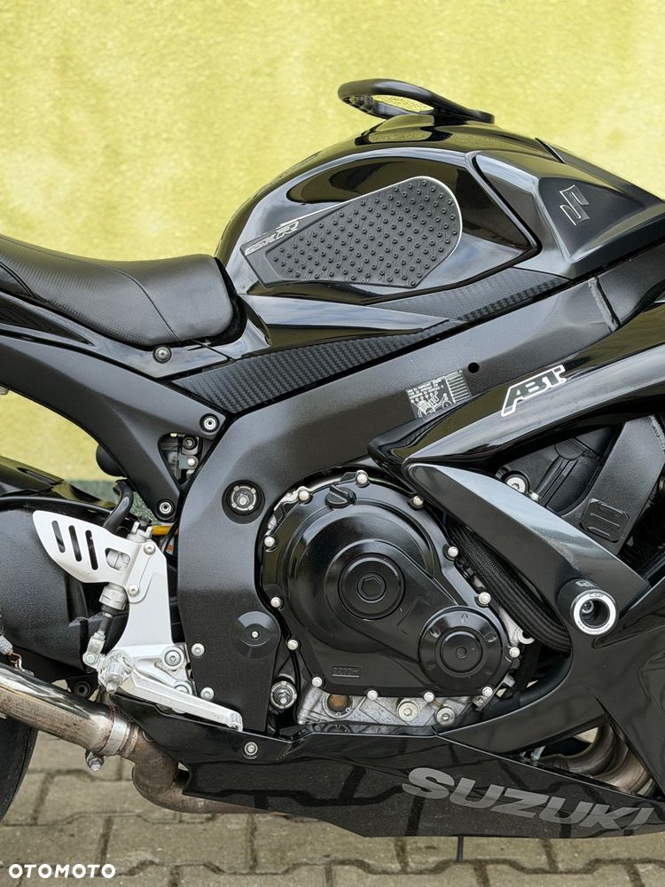 Suzuki GSX-R - 9