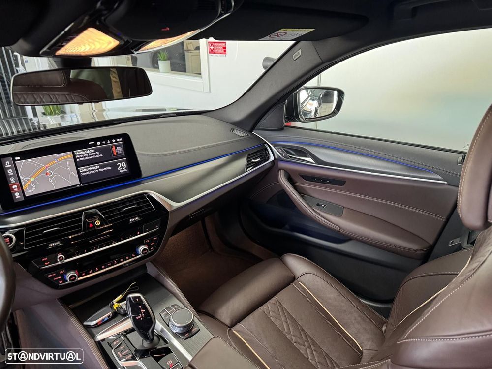 BMW 520 d Pack M Auto - 15