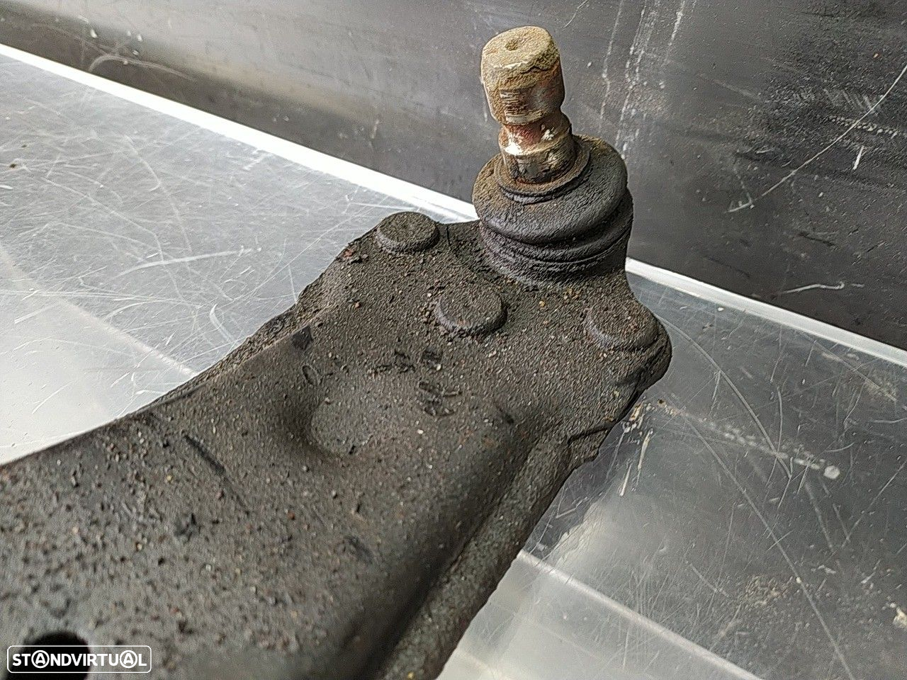 Braço Suspensão Frente Esquerdo Opel Astra H (A04) - 2