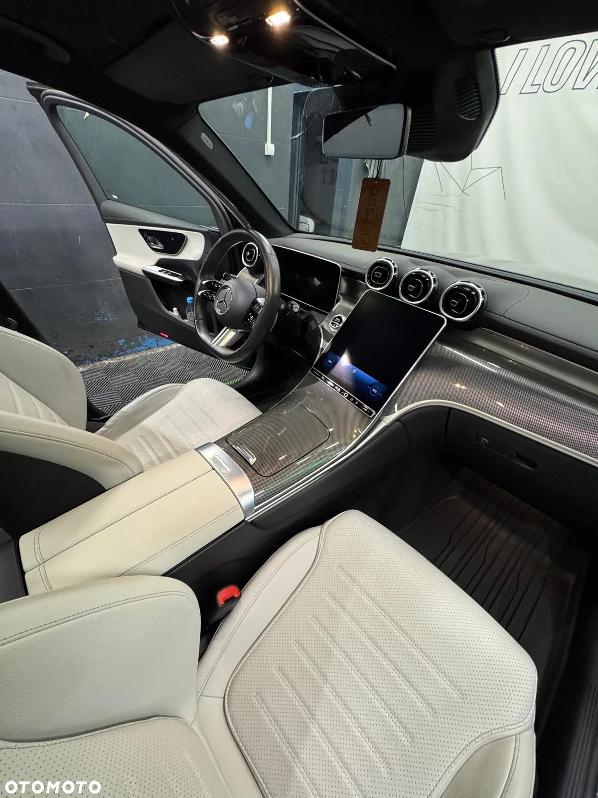 Mercedes-Benz GLC 300 de 4-Matic AMG Line - 18
