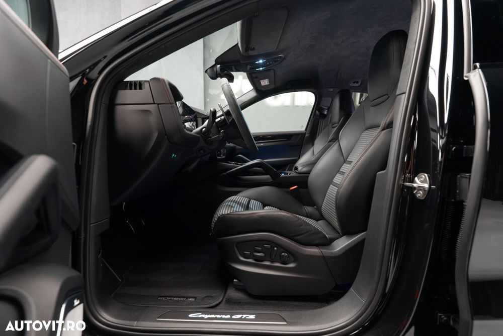 Porsche Cayenne Coupe - 14