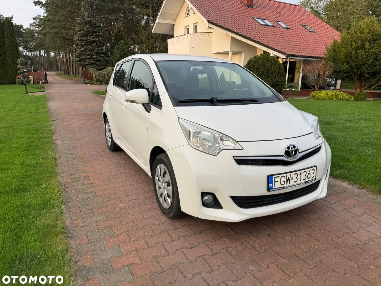 Toyota Verso S 1.33 Luna - 1