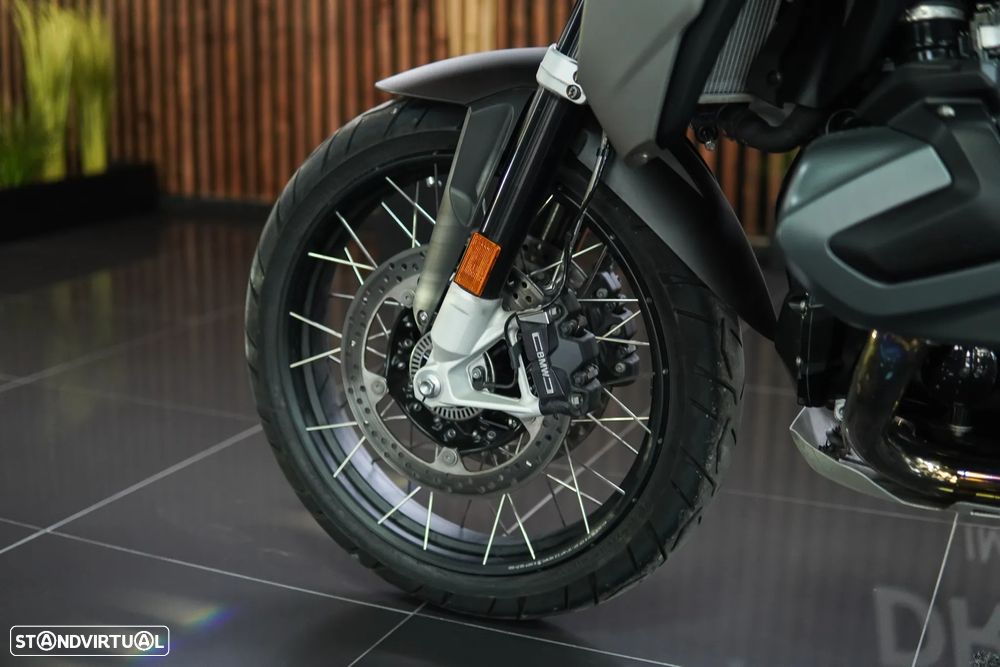 BMW R 1250 GS TRIPLE BLACK Rebaixada - 57