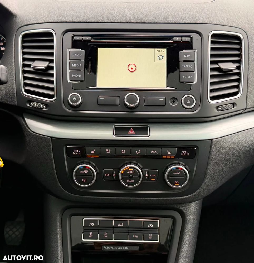 Volkswagen Sharan - 6