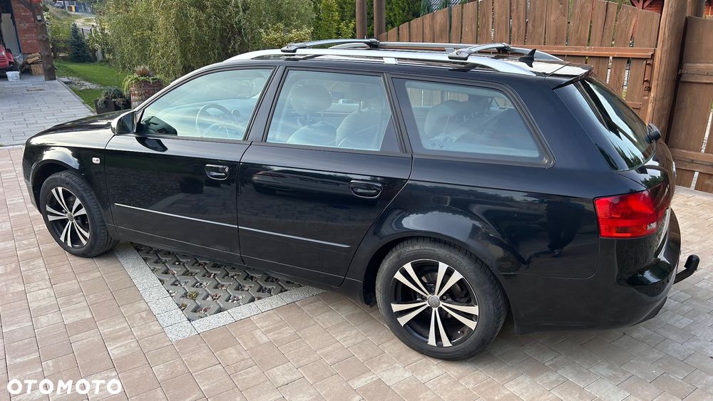 Audi A4 Avant - 22