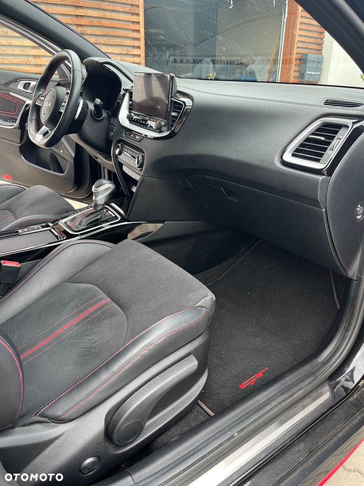 Kia ProCeed 1.6 T-GDI GT DCT - 23