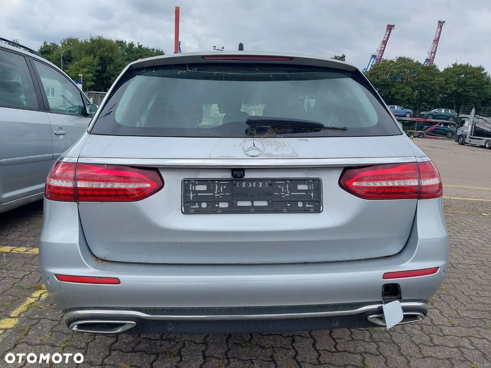 Mercedes-Benz Klasa E 220 d 9G-TRONIC Avantgarde - 8