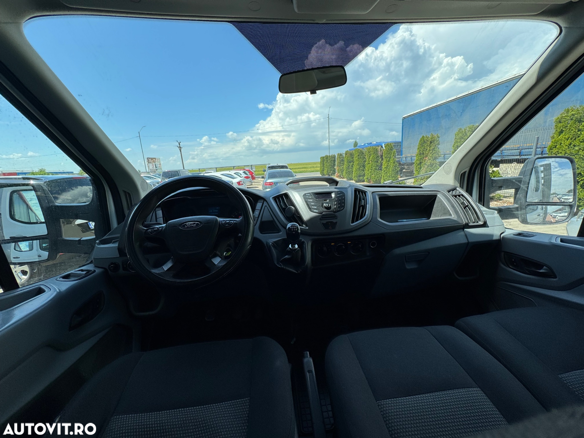 Ford Transit - 9