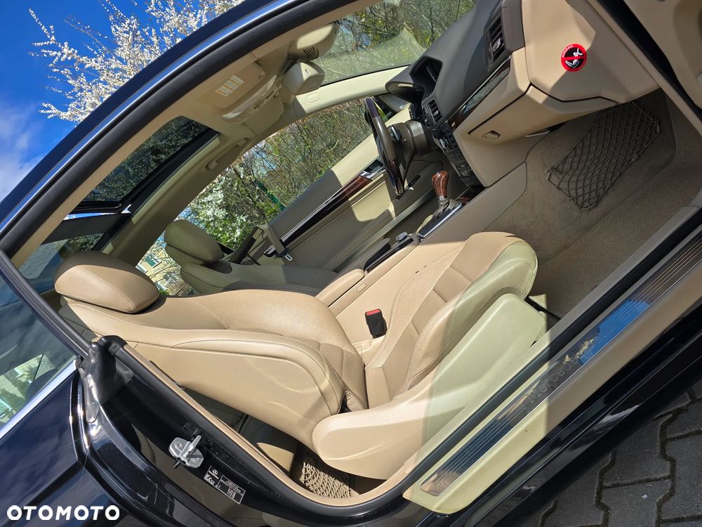 Mercedes-Benz Klasa E - 24