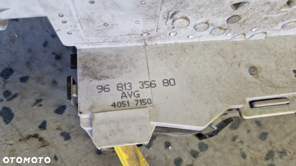 EXPERT II JUMPY II SCUDO II ZAMEK DRZWI LEWY PRZÓD 6PIN  9681335680 - 3