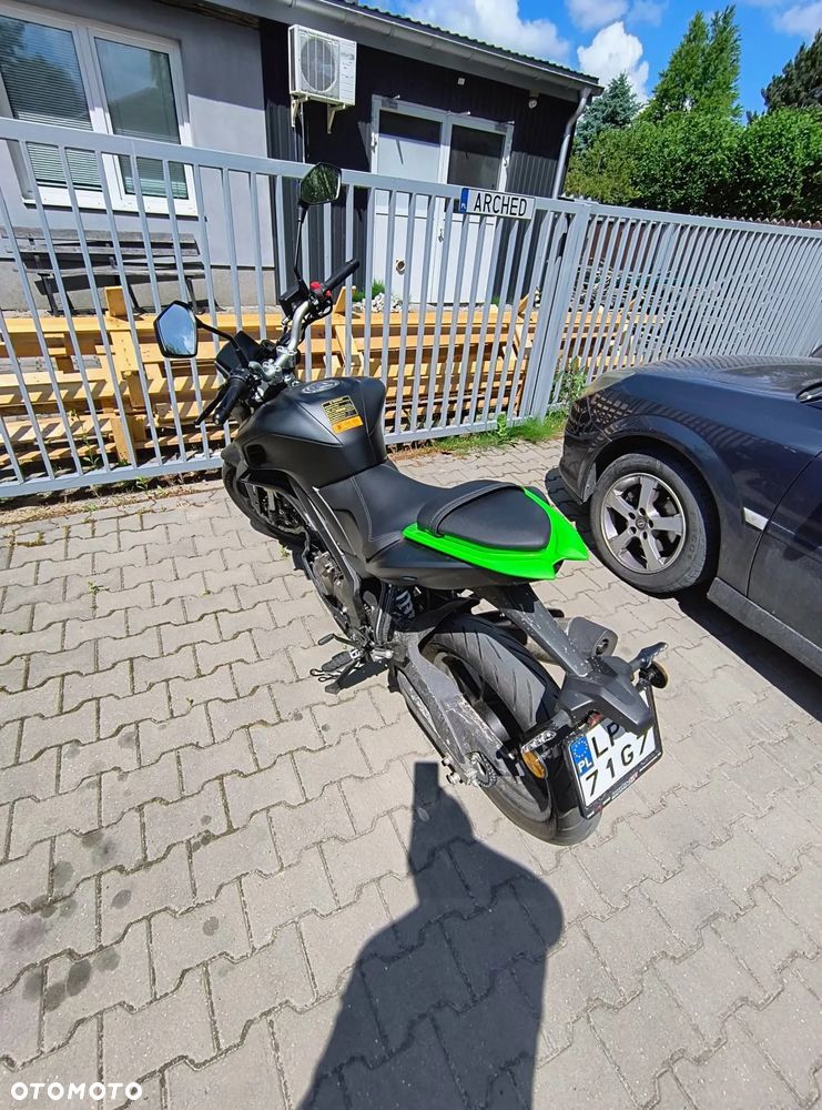 QJMOTOR SRK 125S - 4