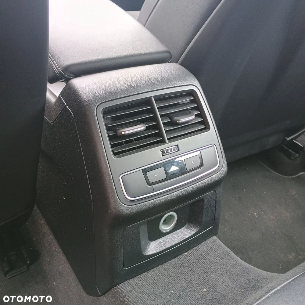 Audi A5 Sportback 40 TFSI S tronic sport - 15