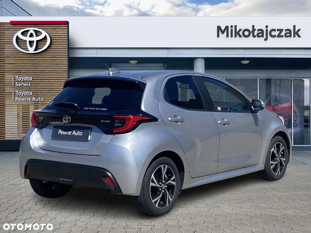 Toyota Yaris Hybrid 1.5 Style - 6