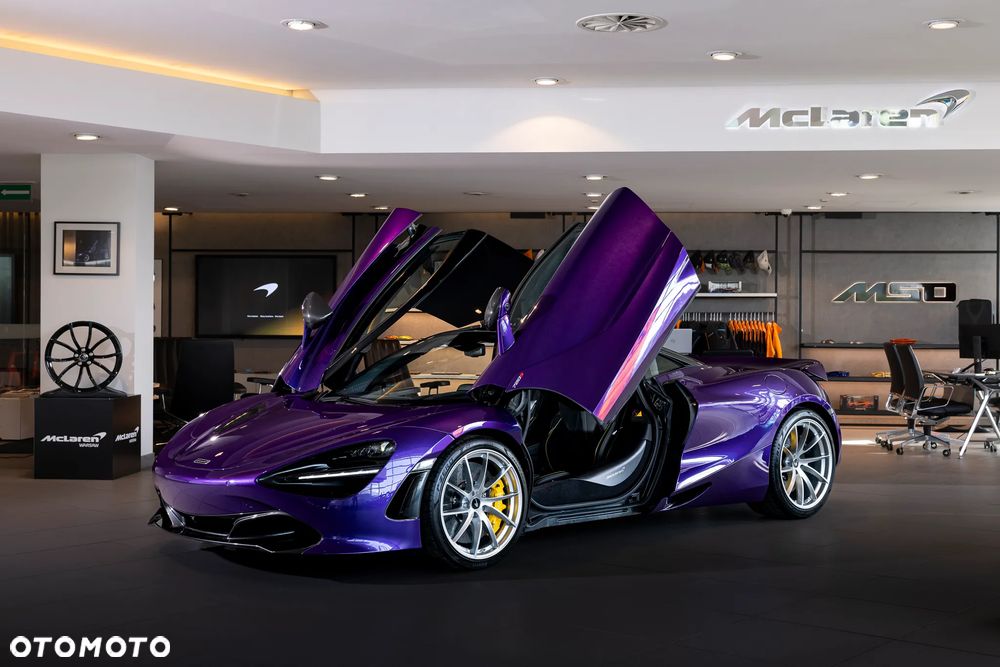 McLaren 720S Coupe - 1