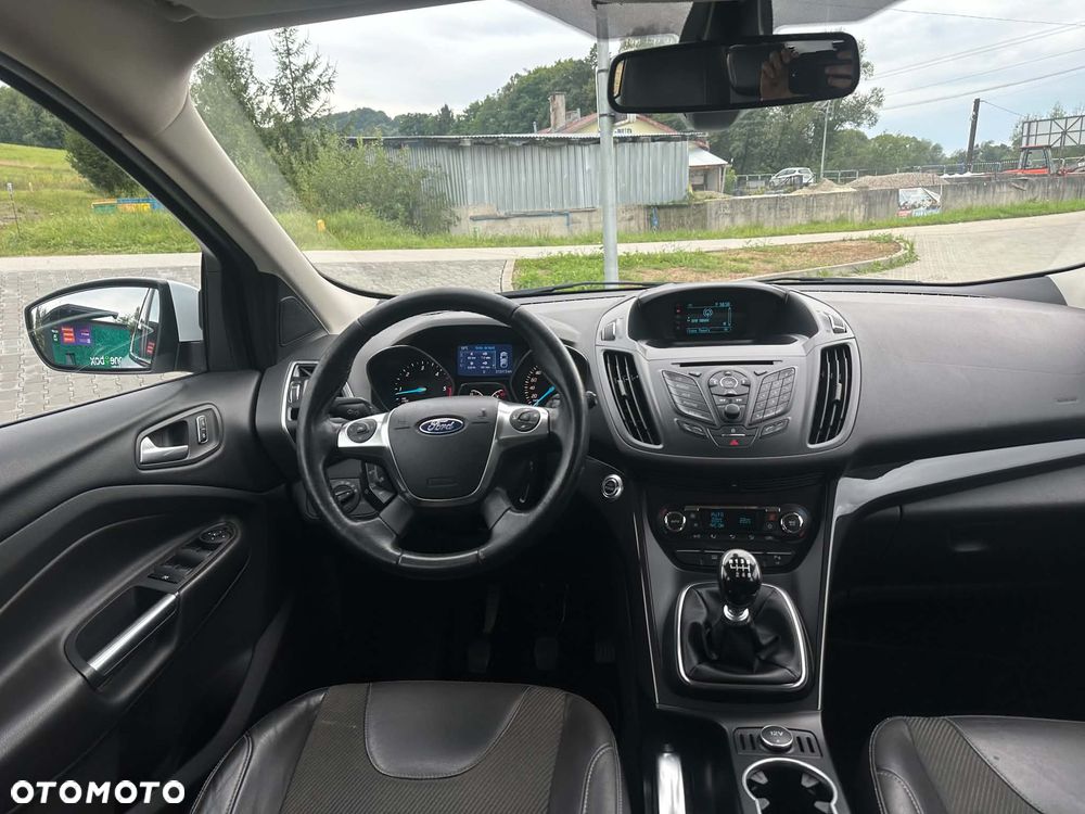 Ford Kuga 2.0 TDCi 4x4 Titanium - 20