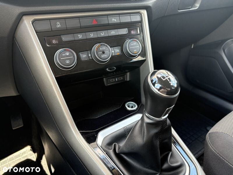Volkswagen T-Roc 1.5 TSI GPF ACT Advance - 33