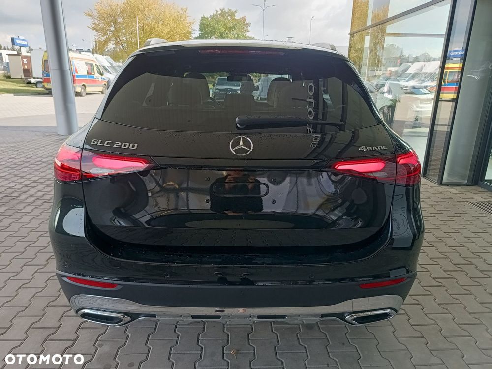 Mercedes-Benz GLC - 7